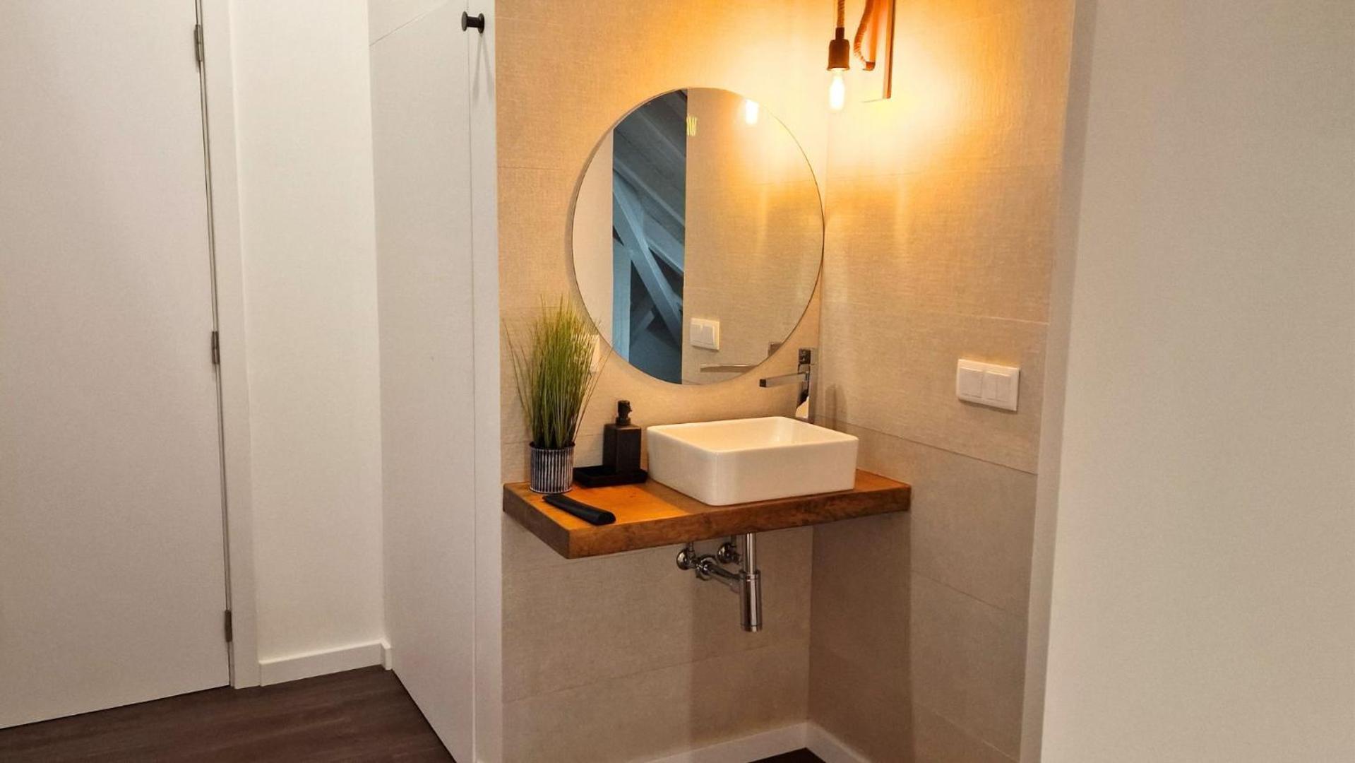 Surfsoul Guesthouse - Bed And Breakfast Peniche Extérieur photo
