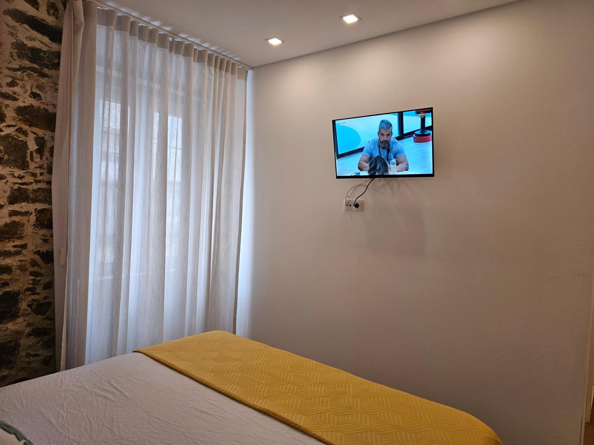 Surfsoul Guesthouse - Bed And Breakfast Peniche Extérieur photo