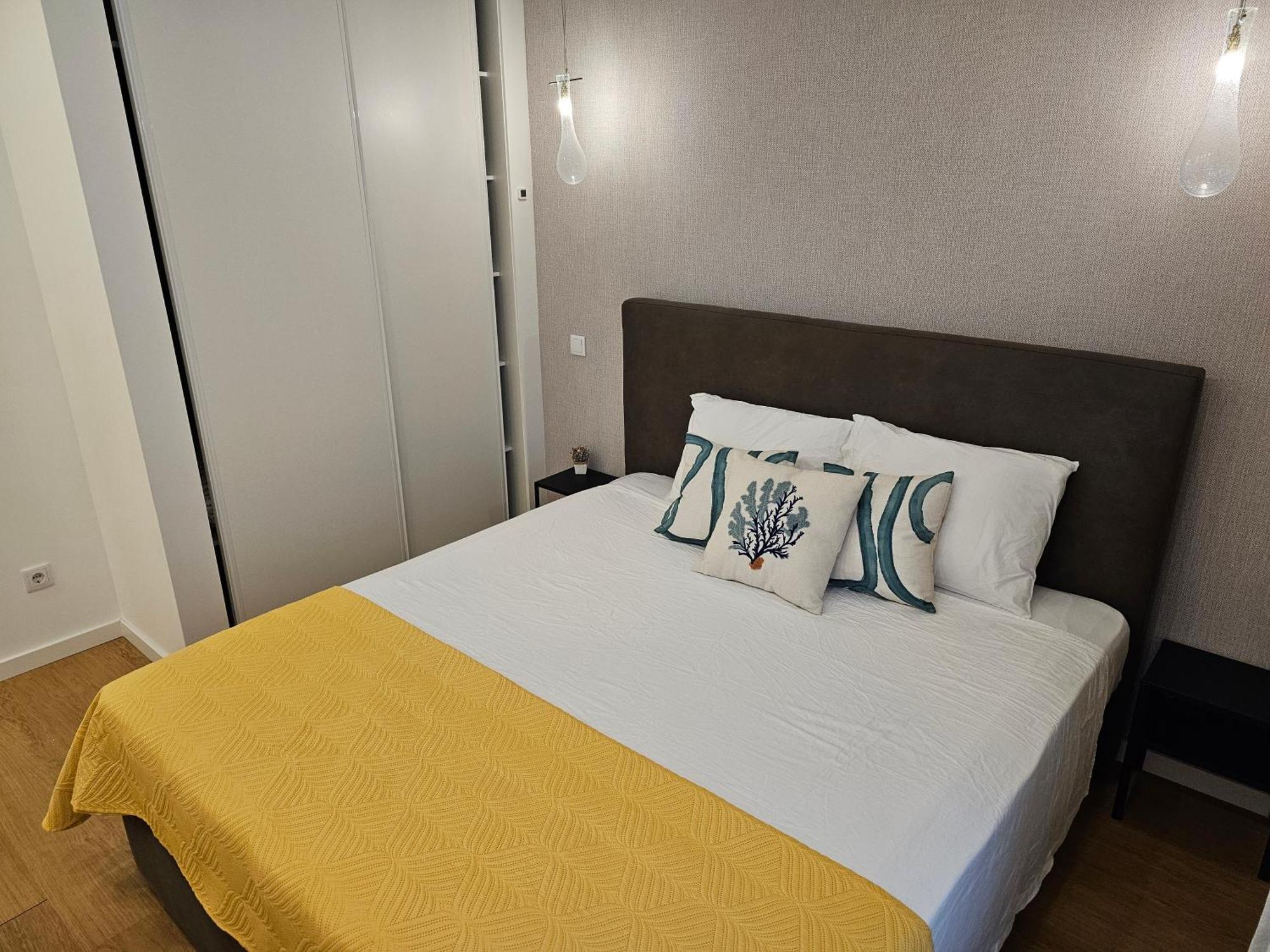 Surfsoul Guesthouse - Bed And Breakfast Peniche Extérieur photo